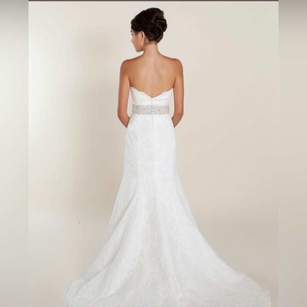 Ambrea Aloncon Lace fit & flare gown with Swarovski Beaded Belt.